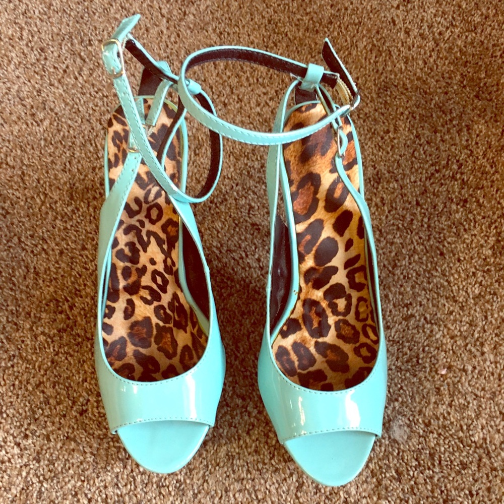Light blue 5 inch heels